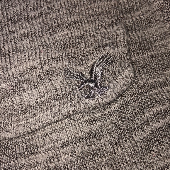 American Eagle Lightweight Grey Cardigan - Picture 4 of 11